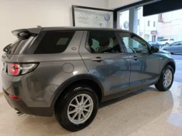 
										Land Rover Discovery Sport 2.0 td4 SE AWD 150cv full									
