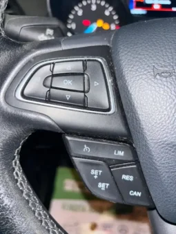 
										Ford Kuga II 2017 1.5 tdci Titanium s full									