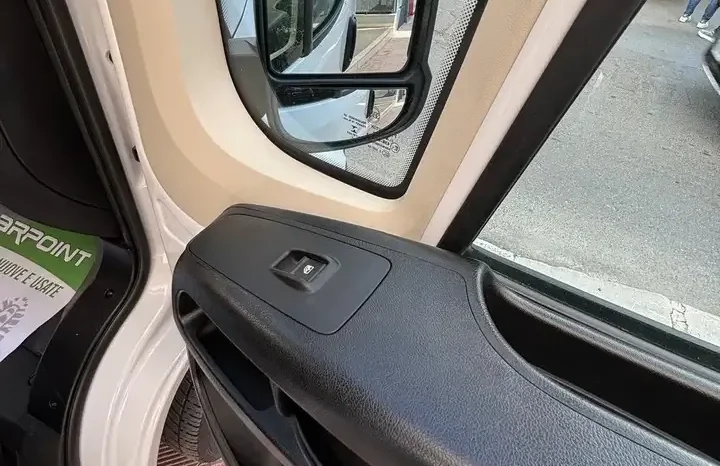 
								Fiat Ducato Panorama 9 Posti full									