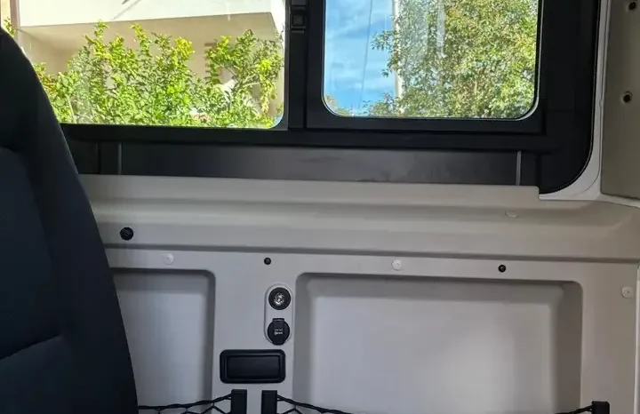 
								Fiat Ducato Panorama 9 Posti full									