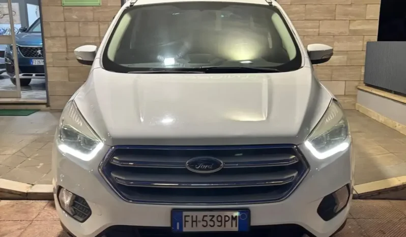 
								Ford Kuga II 2017 1.5 tdci Titanium s full									
