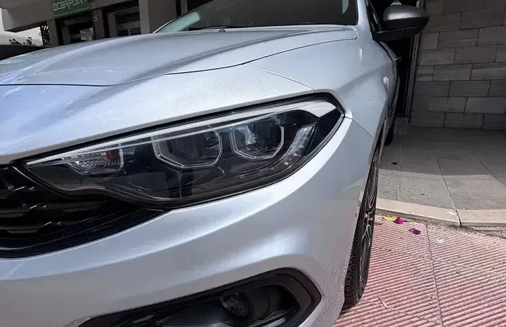 
								Fiat Tipo 1.3 mjt CityLife full									