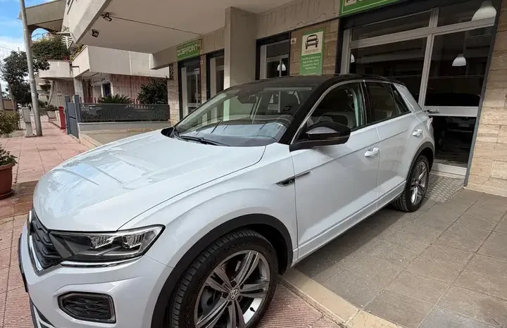 
								Volkswagen T Roc T Roc I 2017 2 0 Tdi Rline 4motion Dsg Diesel full									