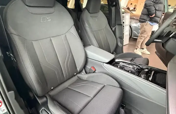 
								Audi Q3 Sportb 35 2 0 Tdi S Line Edition New Modello Diesel full									