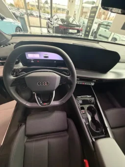 
										Audi Q3 Sportb 35 2 0 Tdi S Line Edition New Modello Diesel full									