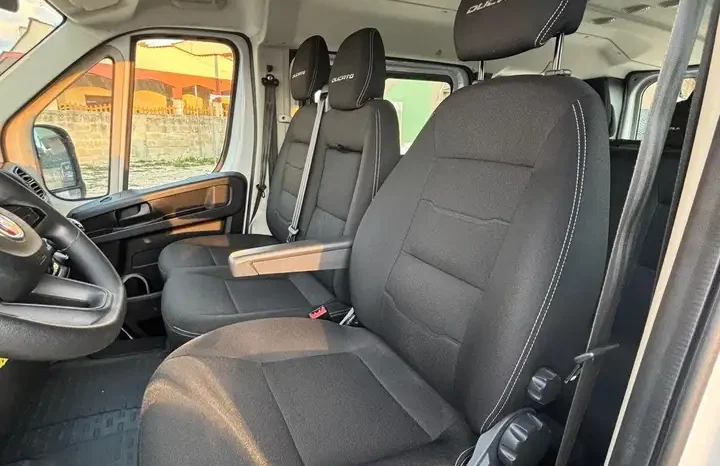 
								Fiat Ducato Panorama 9 Posti Con Soli 75000 Km Diesel full									