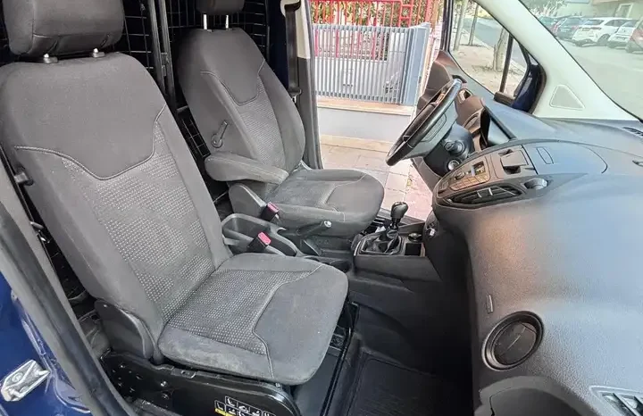 
								Ford Transit Courier Benzina Blu Azzurro full									