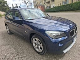 
										BMW X1 20d SDrive full									