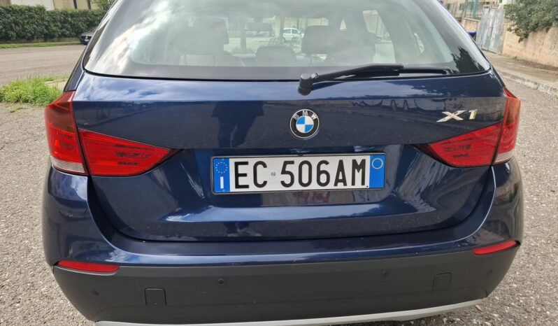 
								BMW X1 20d SDrive full									