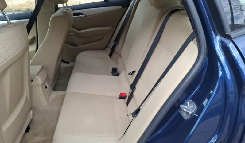 
								BMW X1 20d SDrive full									