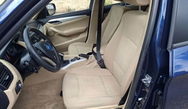 
								BMW X1 20d SDrive full									