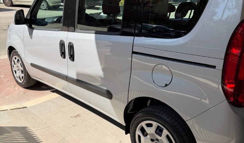 
								Fiat  Doblo 1.6 mjt 120 cv  Lounge full									