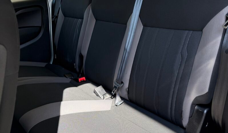 
								Fiat  Doblo 1.6 mjt 120 cv  Lounge full									