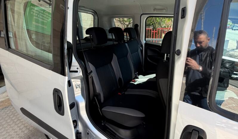 
								Fiat  Doblo 1.6 mjt 120 cv  Lounge full									
