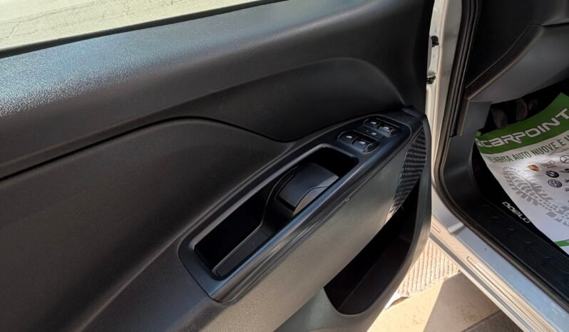 
								Fiat  Doblo 1.6 mjt 120 cv  Lounge full									