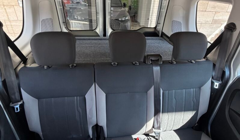 
								Fiat  Doblo 1.6 mjt 120 cv  Lounge full									